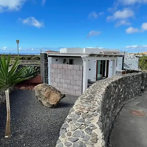 Sun, Relax & Lava, Free Wifi 600mb, Bbq , Tinajo España